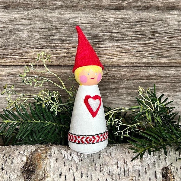 Hand Painted Peg Doll - Denmark