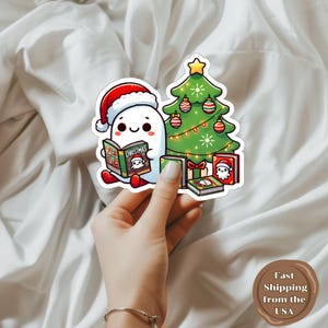 Sticker de Noël fantôme mignon - Fantôme des vacances kawaii avec sapin de Noël, Sticker lecture festive