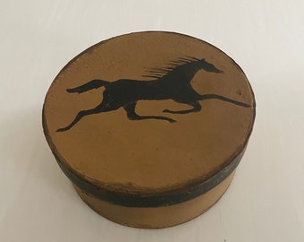 Frühe Mustard American Horse Shaker Box ( 7 1/2 "x 3 ")"