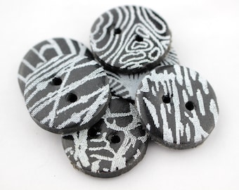 Black and White Buttons, 1 1/4 inch button no. 100