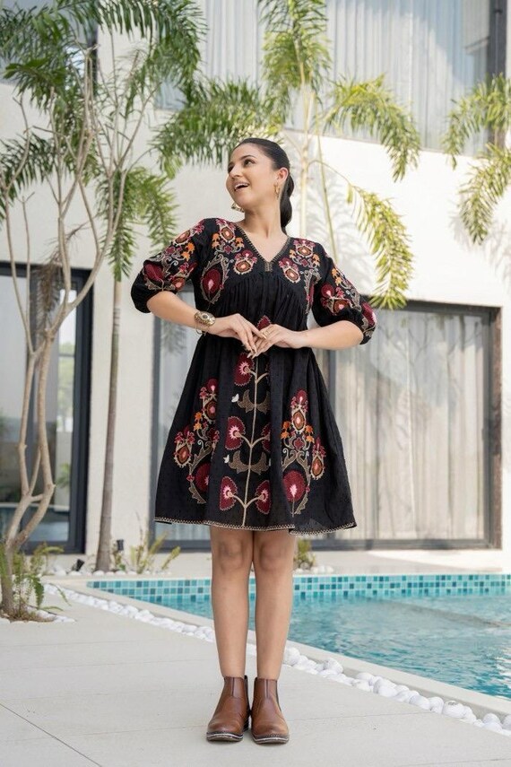 Black Embroidered Floral Tunic Dress: Boho Short Kurti