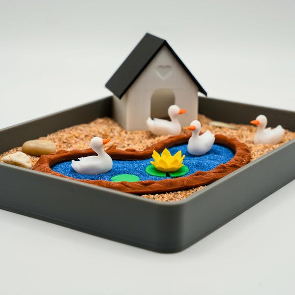 Duck Zen Garden: Whimsical Desk Decor for Relaxation