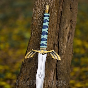 Legend of Zelda Master Sword Replica with Scabbard – Handmade Cosplay Sword, Collector’s Display, Fantasy Decor ,Birthday /Anniversary Gifts