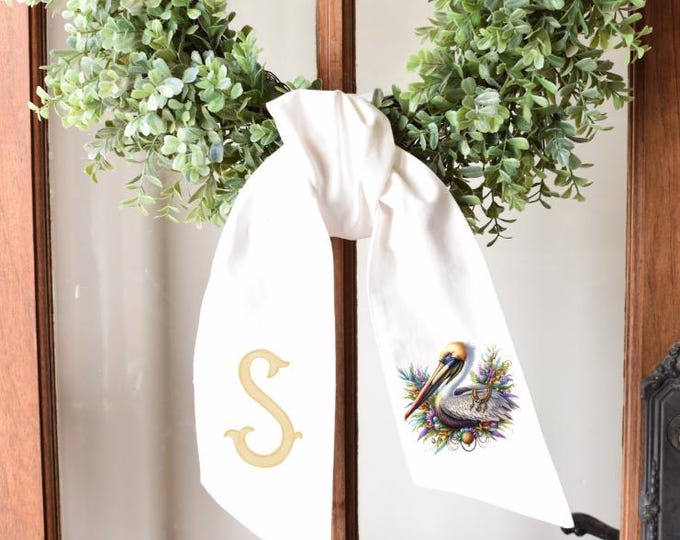 Mardi gras pelican wreath sash