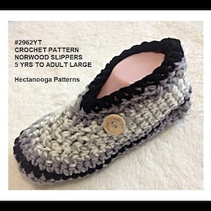 Crochet Slippers Pattern, Unisex style, chunky cozy and warm, child, teen, adults, video demo included, easy and quick, 2962 image 2