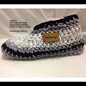 Crochet Slippers Pattern, Unisex style, chunky cozy and warm, child, teen, adults, video demo included, easy and quick, 2962 image 6