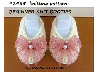 GEBREID BOOTIES PATROON, plat gewerkt voor beginners, 3 maten preemie tot 6 maanden, zeer eenvoudig patroon, #2985