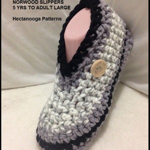 Crochet Slippers Pattern, Unisex style, chunky cozy and warm, child, teen, adults, video demo included, easy and quick, 2962 image 3