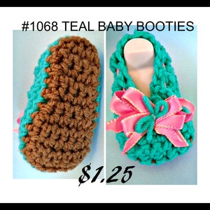 Easy CROCHET Baby Booties PATTERN, Newborn to 12 months, easy pattern with video tutorial, #1068, make in pink or blue for gender reveal