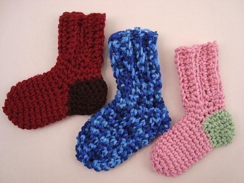 Easy Toddler children stockings, socks, CROCHET PATTERNs, Newborn to age 7, ok to sell your socks, 136 image 4