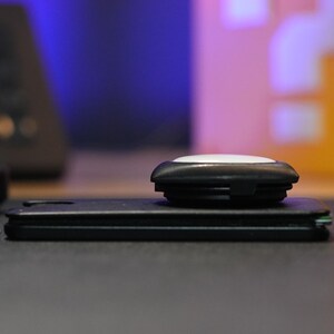 Airtag for PopSocket, perfect for any e-reader or kindle, keep track of your handheld devices!