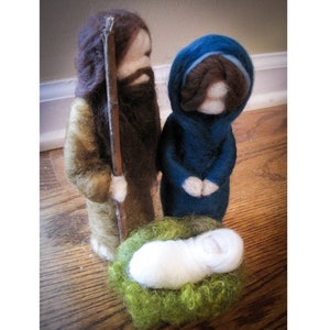 Waldorf Felted Wool NATIVITY Creche Christmas Set Needlefelted by Anthroposophic Fiber Artist KELLY SUNDSTROM