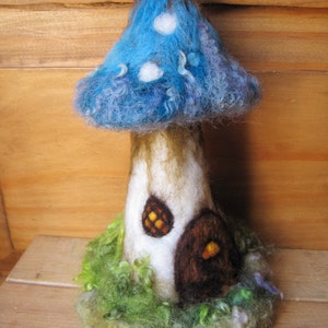 Waldorf Needle Felted WILLOWWOOD MUSHROOM HOUSE Felt Gnome Cottage Waldorf Homeschool Fairy Tale by Anthroposophic Artist Kelly Sundstrom image 5