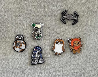 スティッチ・アズ・チャッキー パッチ | 3x2.5インチ 刺繍アイロン接着