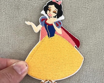 Snow White Patch | 4x2.75 Inch Embroidered Iron-On | Classic Disney Princess in Yellow, Red & Blue