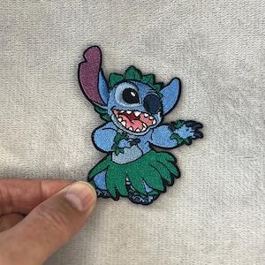 Geborduurde opstrijkpatch met hulasteek