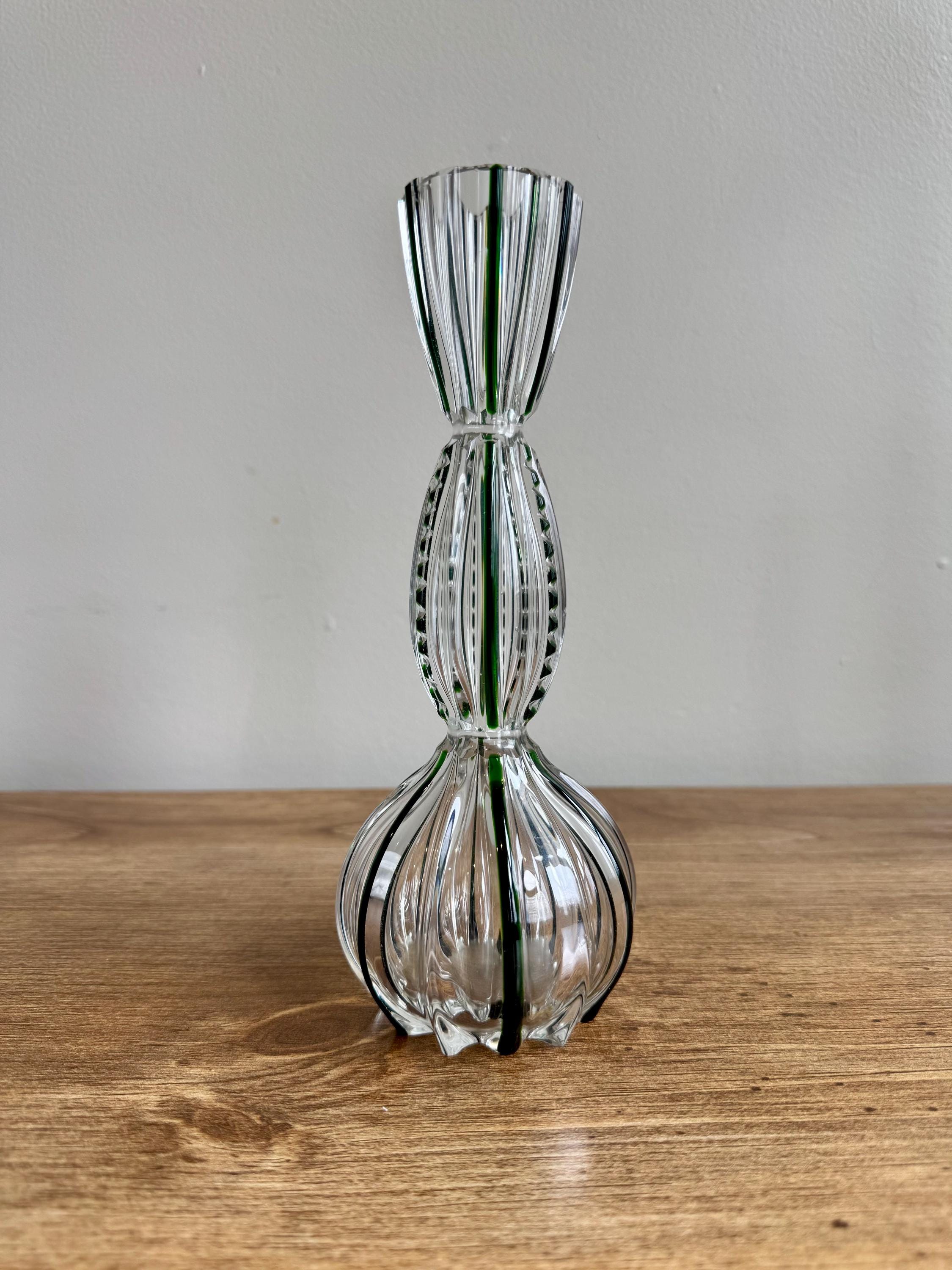 ヴィンテージリブ付き透明ガラス花瓶：グリーンのストライプ柄、8