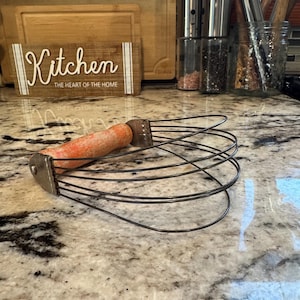 Vintage Androck Pastry Blender, Baking Hand Mixer Whisk w/ Orange Wood Handle, Made in the USA