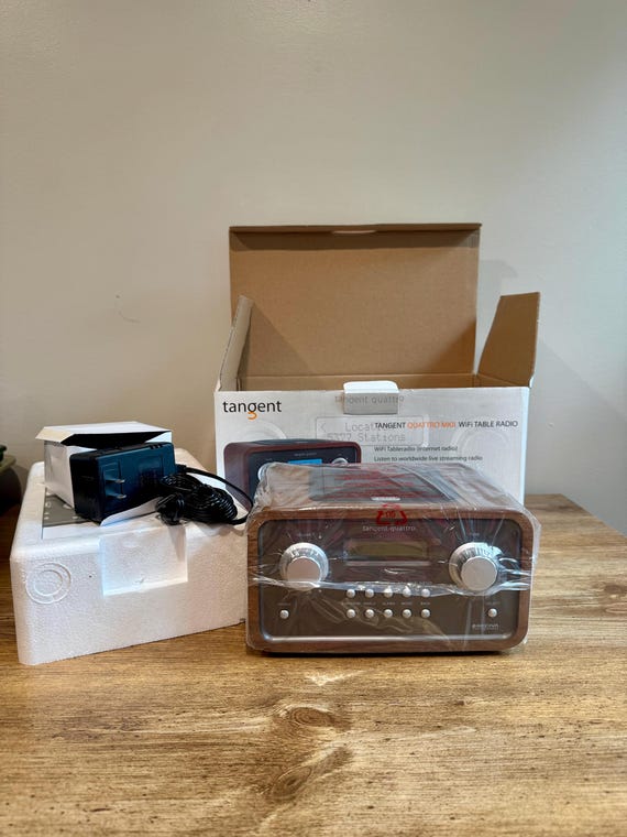 tangent quattro ホワイトインターネット ラジオ