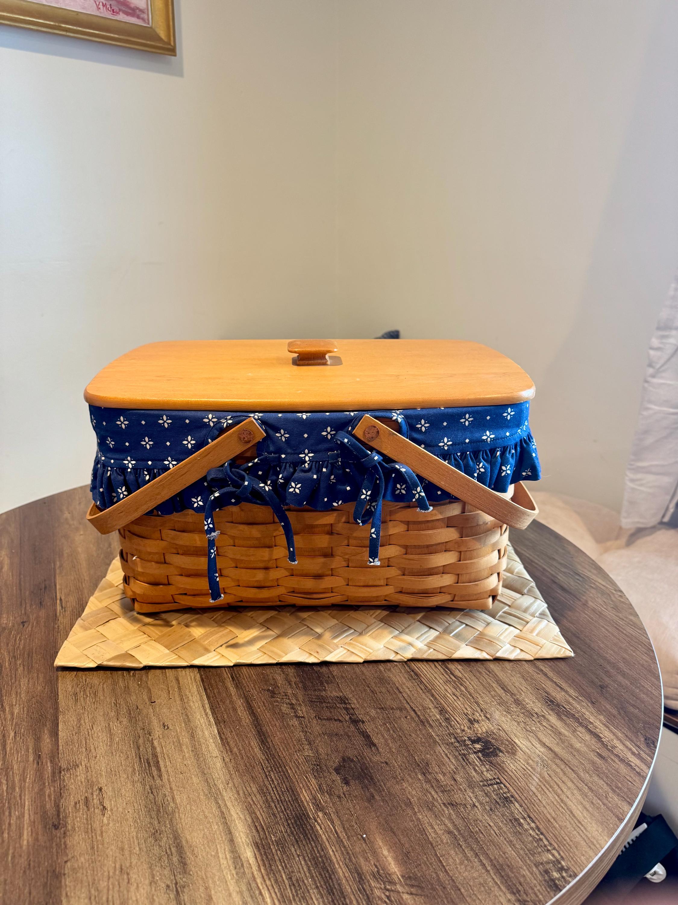 Vintage Blue Picnic Basket - Etsy