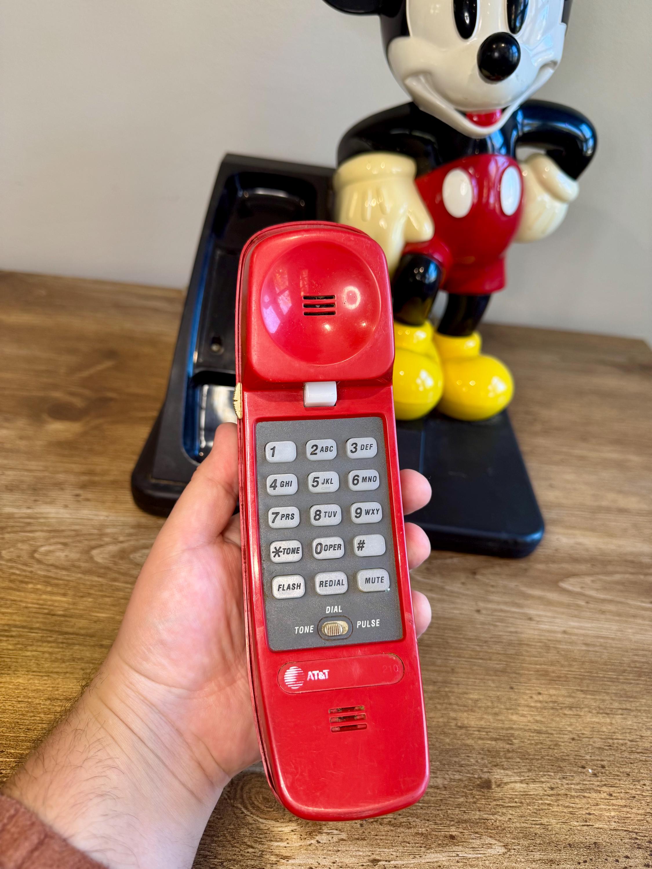 ミッキーマウス AT&T 有線電話（1990年代） 1990年代のヴィンテージ ミッキーマウス有線固定電話 - Etsy 日本