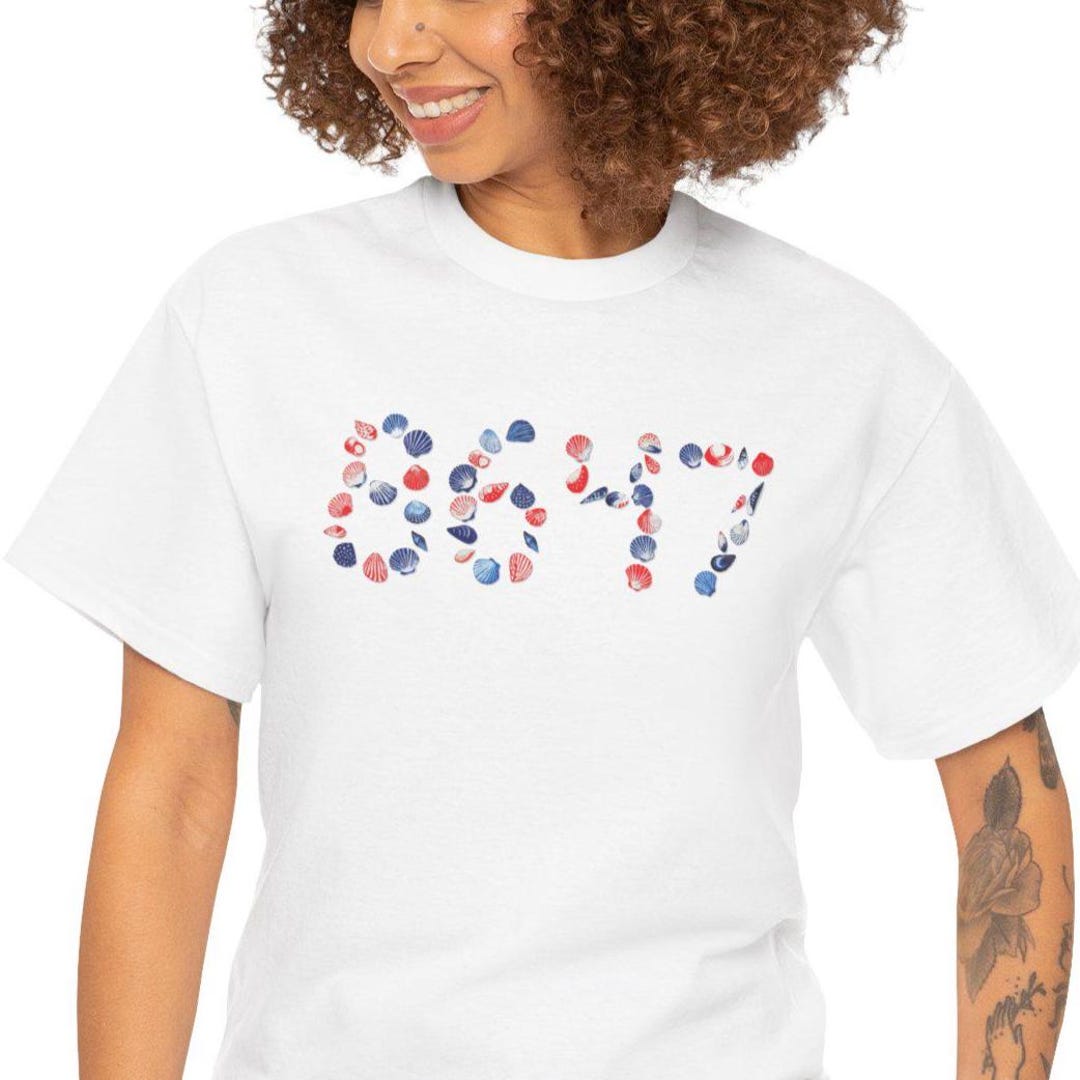 8647 Seashells Sand Red White Blue Unisex Cotton Tee | Subtle Anti