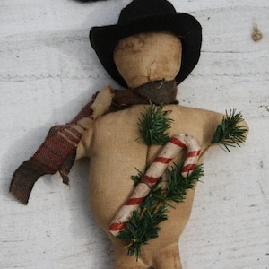 Primitive Snowman Ornie Pattern OFGTeam Primitive Folk Art Holiday Christmas Pattern