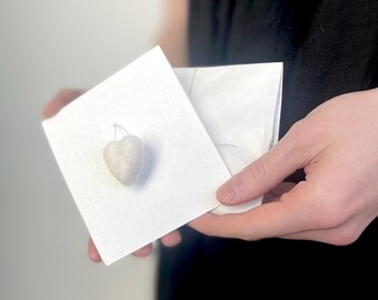 carte avec ornement coeur feutré