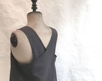 smock apron- cross back in dark grey linen