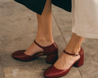 Burgundy Leather Mary Jane Pumps, Block Heel Shoes, Comfortable Closed-Toe Heels, Handcrafted Footwear