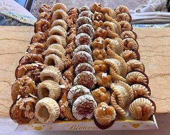 Mezcla de repostería tradicional marroquí: briouates de almendras y dulces hechos a mano: ¡perfectos para ocasiones especiales, Ramadán y regalos de Eid!