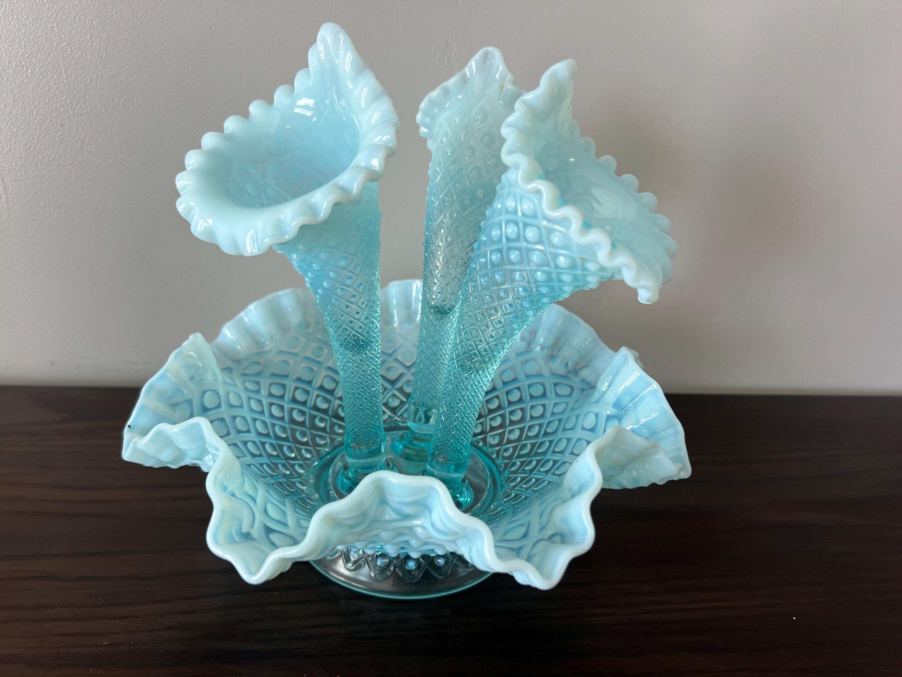 フェントンミルクガラス花瓶 ホワトトサテン HP カントリー コテージ