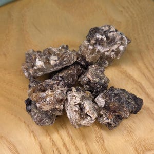 Copal Negro/Black Copal Resin (4oz) - Bursera Copalifera - Mexico
