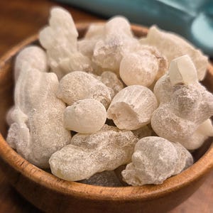 Royal Green Hojari Frankincense Resin - Boswellia Sacra - Oman