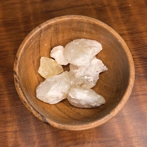 Copal Blanco/White Copal Resin (2oz) - Bursera Bipinnata - Mexico