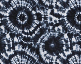 Tela teñida con la técnica tie-dye. Tela estampada cortada a medida.