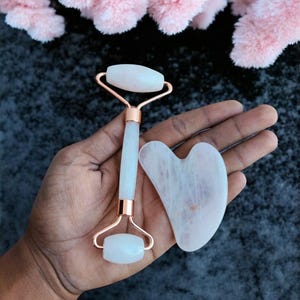 Rose Quartz Roller and Gua sha Set | Reduces Wrinkles, Fine lines and Dark Circles | Pink Jade Roller | Anti-aging Massager for Skin