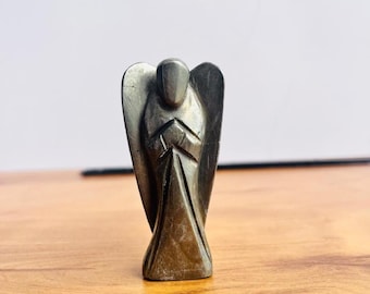 Natural Pyrite Crystal Angel Hand Carved Crystal Home Office Table Dask Decorative Crystal Angel Gemstone Pocket Angel