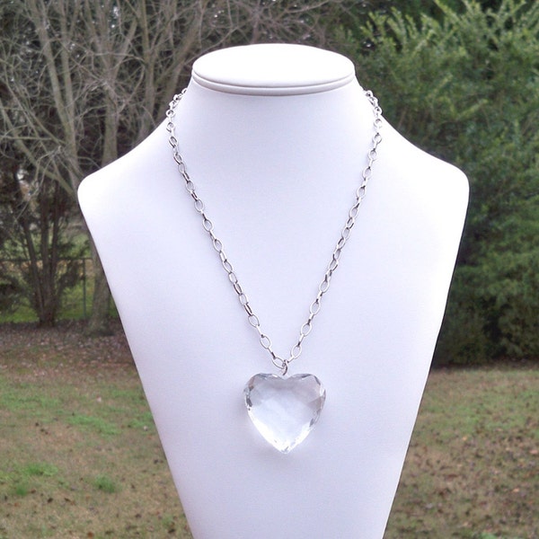 Nicole - Multifaceted Crystal Heart Chain Necklace