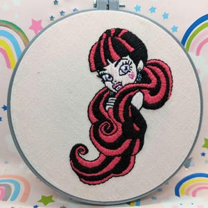 Draculaura Monster High met de hand genaaid