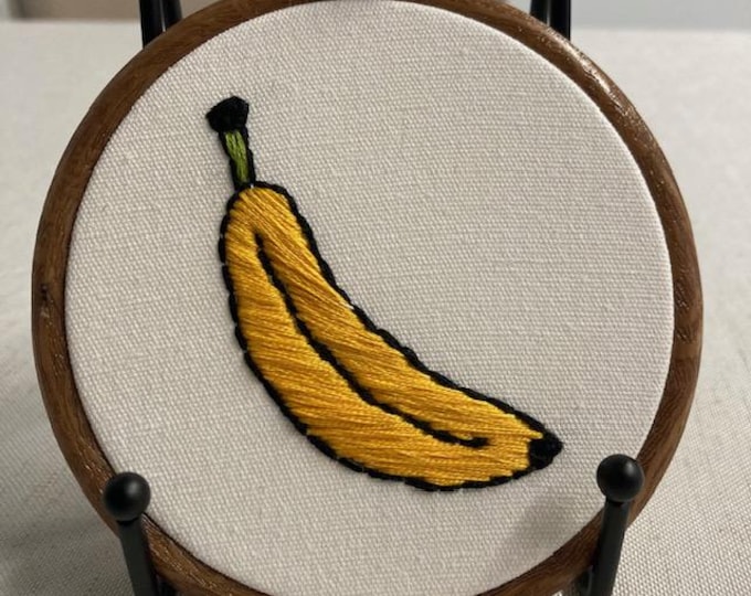 Featured listing image: Banana fruit hanging embroidery 4”