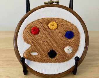 Primary colors paint palette painter hanging embroidery 4”