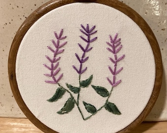 Lavender floral hanging embroidery 4”
