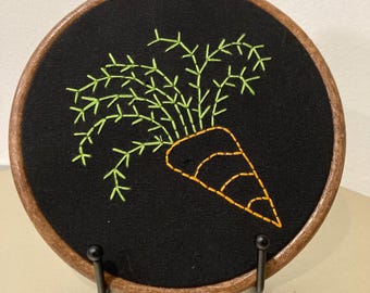 Carrot vegetable veggie 6.7” hanging embroidery