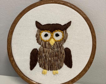 Owl hoot hoot hanging embroidery 4”