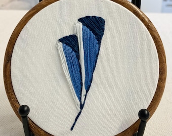 Fairy wren blue feather hanging embroidery 4”