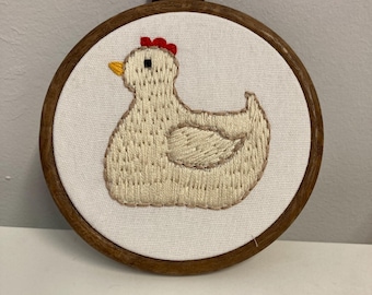 White chicken farmhouse hanging embroidery 4”