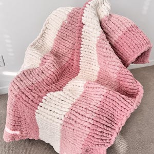 Pink and White Striped Hand Knit Chunky Blanket -  Pink and White Striped Throw Blanket
