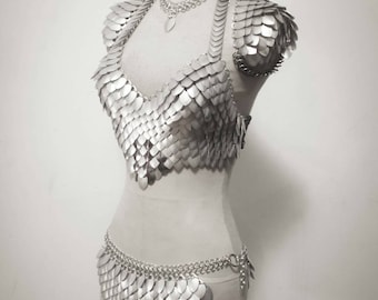 4 pc set-The Valkyrie Rider-ScaleMail Chainmail Bikini (Halter + Convertible Loincloth Skirt + Spaulders Red Sonja Bikini)