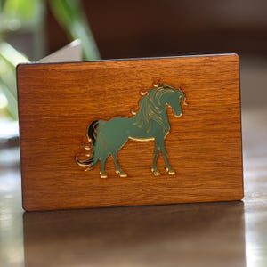 Magnifique carte de voeux cheval en vitrail - Cadeau fait main pour papa, maman, mari, petit ami, frère, femme. Amateurs de cavaliers ou de chevaux.